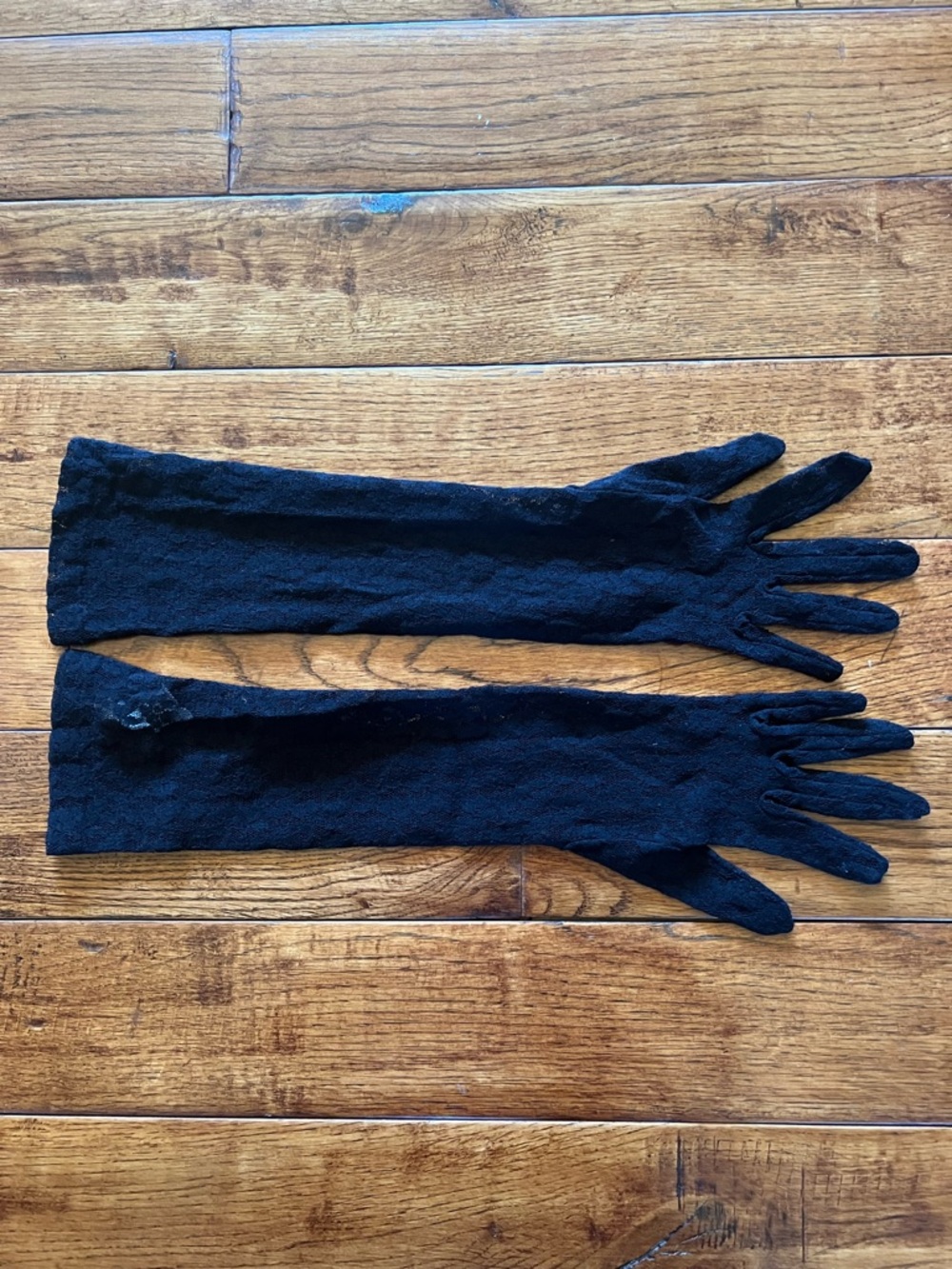 Lord & Taylor Gloves Long Vintage Black Lace